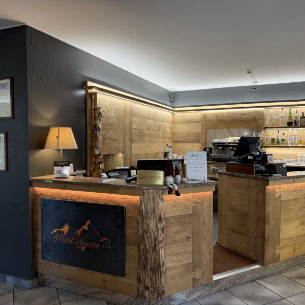 hotel ligure vinadio RECEPTION 1